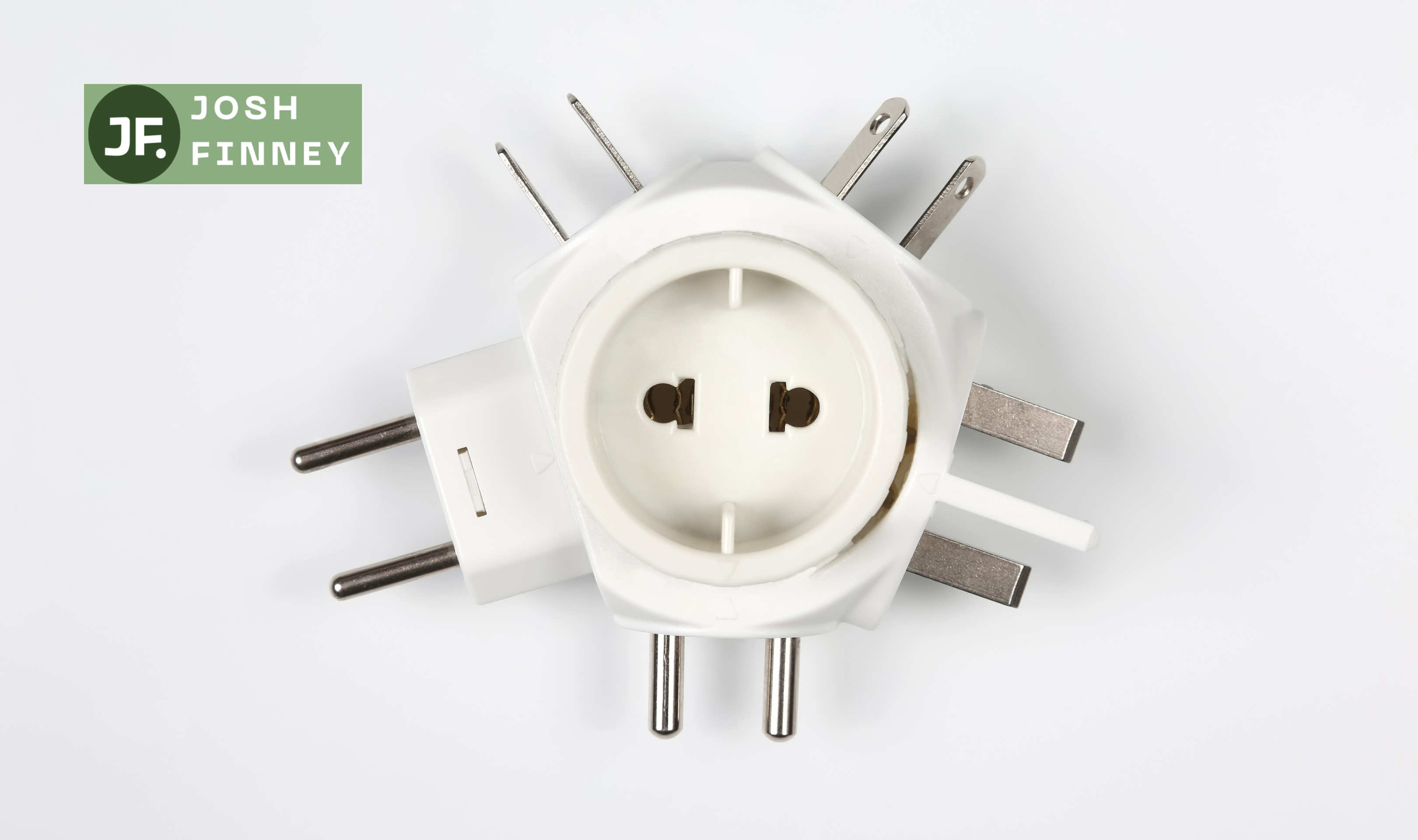 vintar travel adapter